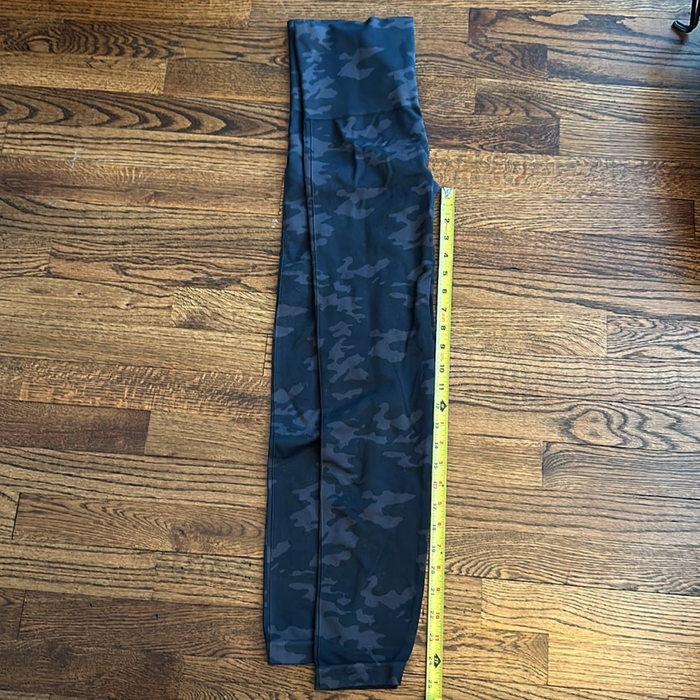 SPANX leggings - Picture 7 of 7